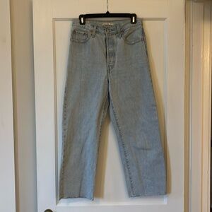 Levi Ribcage Straight Hugh Rise Jeans, Size 28